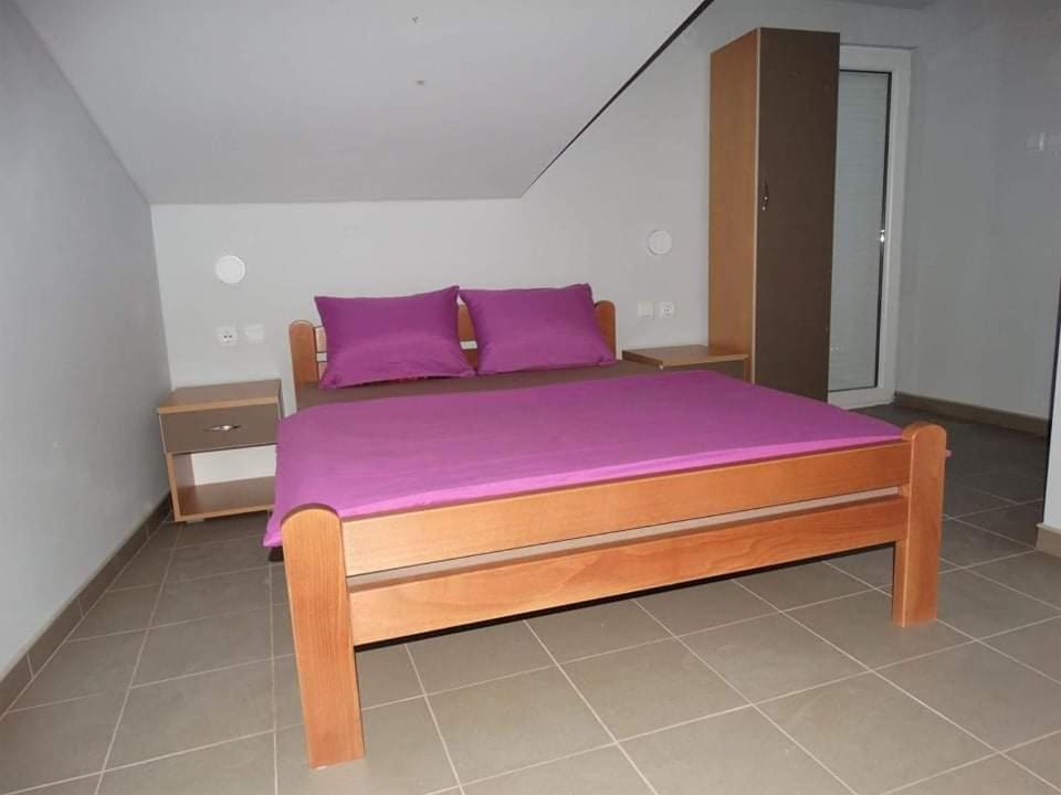 Vila Jenic Soko Banja Habitación foto